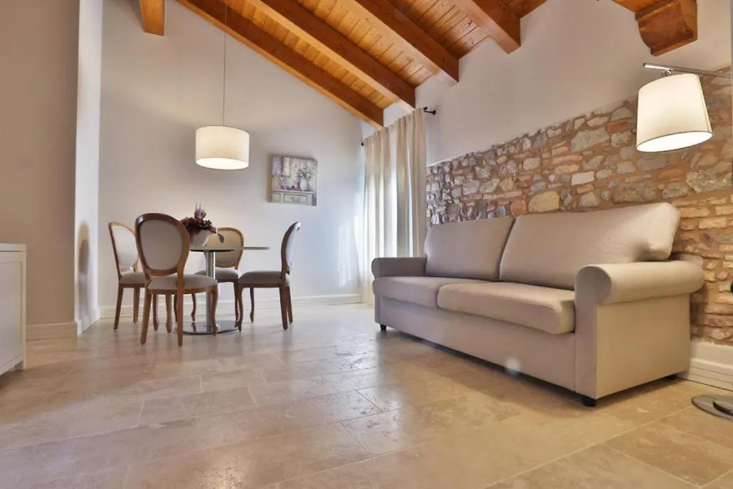 Agriturismo Villa Trovatore-1