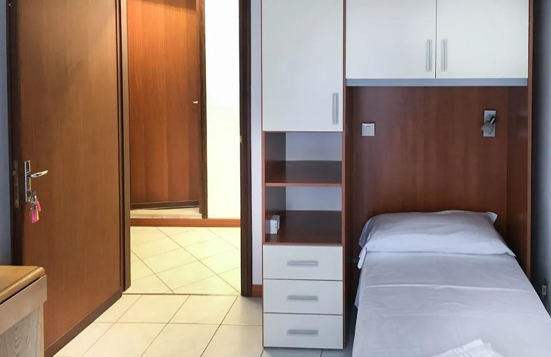 Hotel Zen-1
