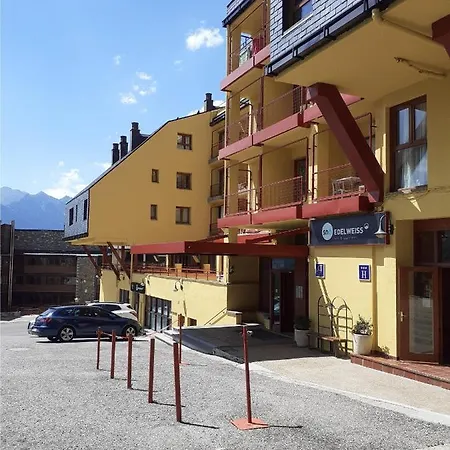 Apartamentos Snoe Edelweiss-3