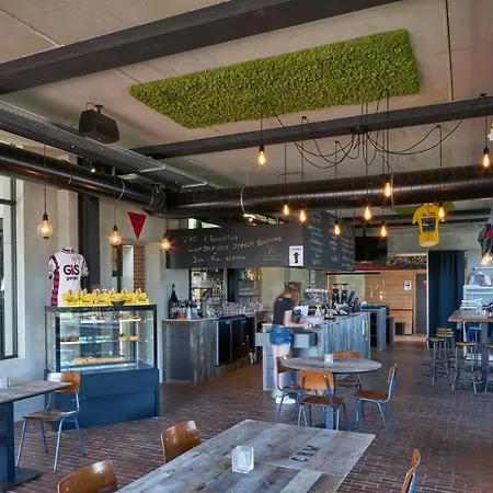 Cafe Coureur Borgloon-2