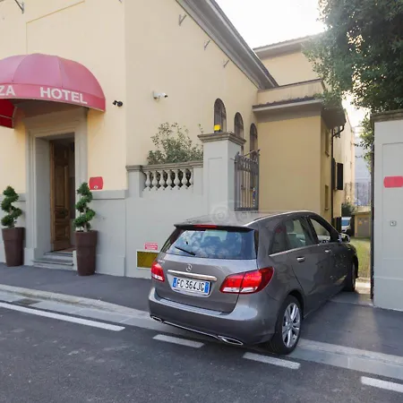 Hotel La Fortezza-2