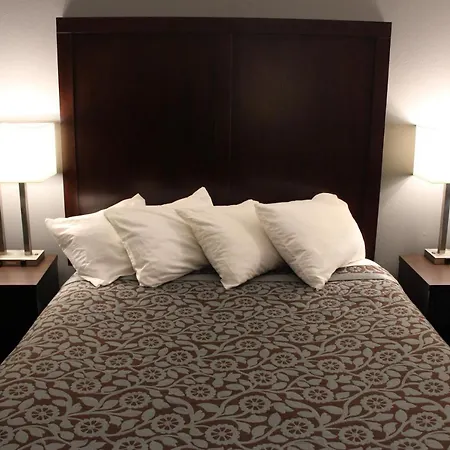 Days Inn By Wyndham Portland East-3