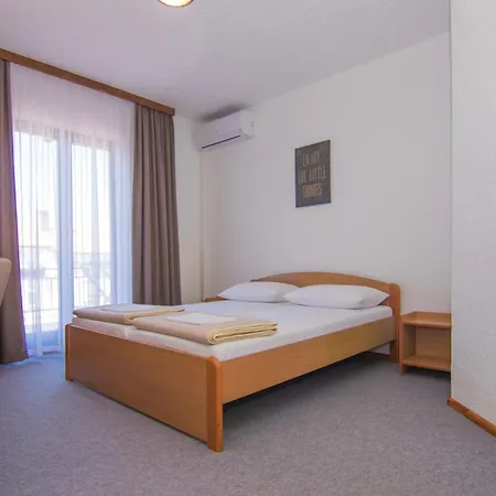Villa Rustika-2