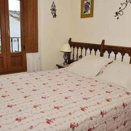 Casa Rural Ravalet 21-2