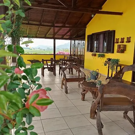 Casa de campo Recanto das Borboletas-2