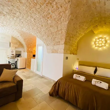 Dimora Le Volte Ostuni-3