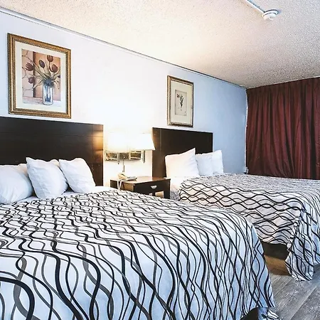 Sky-Palace Inn & Suites Wichita East-2