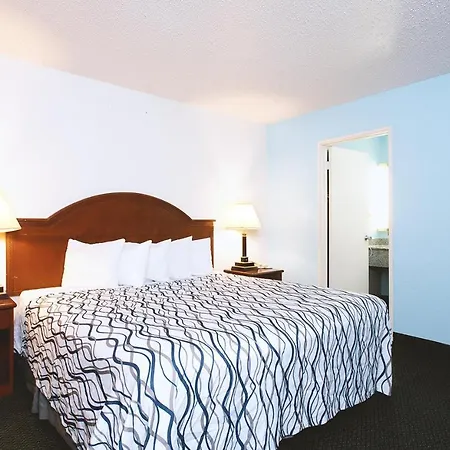 Sky-Palace Inn & Suites Wichita East-3