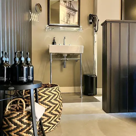 Van der Gang Suites-2
