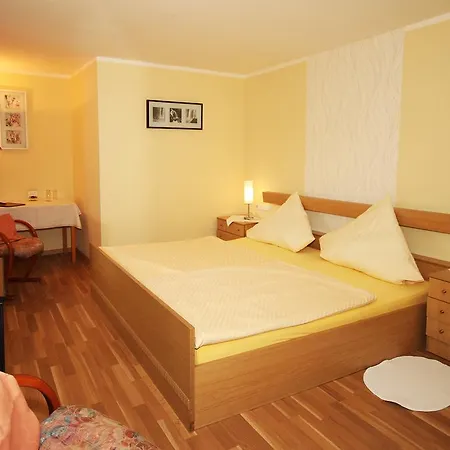 Landhotel Weinrich-3
