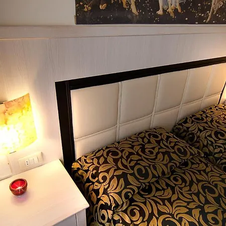 Florence Room B&B-2