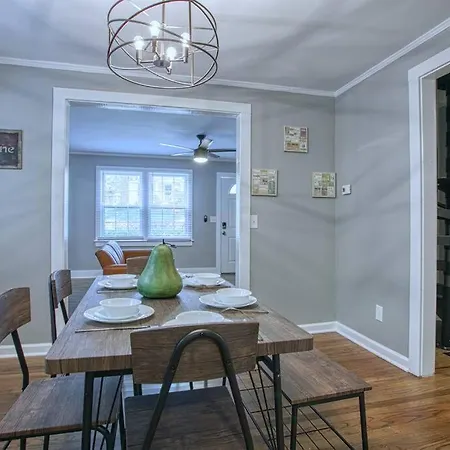 O-Amazing Home Spacious With Selfie Room Close To Downtown Atl-2