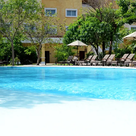 Courtyard By Marriott Cancun Airport-3