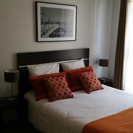 Nemea Appart Hotel Home Suite Nancy Centre-3