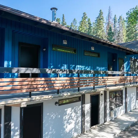 The Dorothy Motel-2