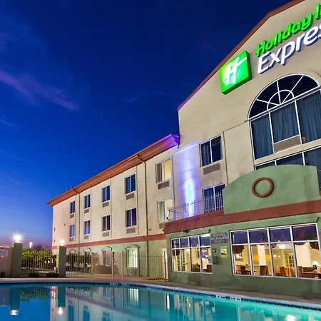 Holiday Inn Express Hotel & Suites Live Oak By Ihg-2