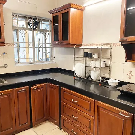 The Aster Homestay - Bedrooms & Apartments-2