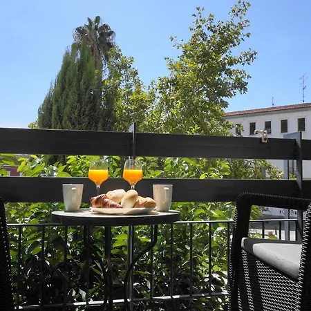 Apartamentos IMPLUVIUM plaza del Parador-2