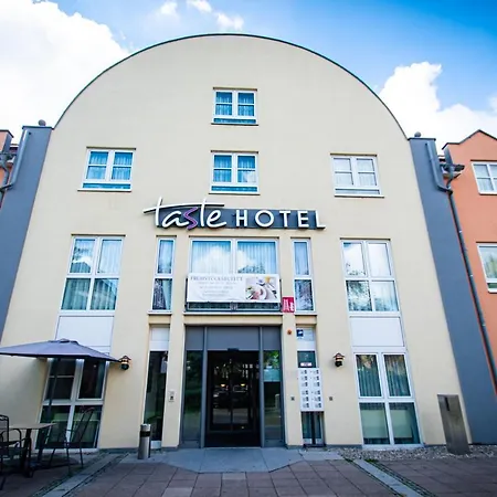 Taste Hotel Hockenheim-2