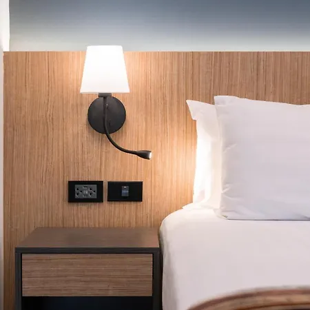 Icheck Inn Residences Sathorn-2
