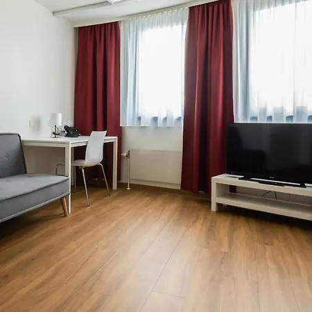 Hotel Sommerhaus Linz-2