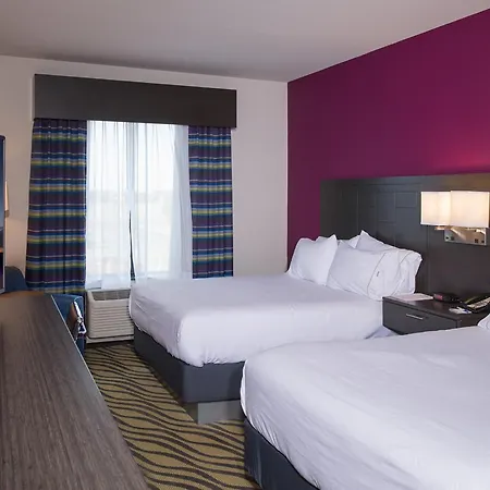Holiday Inn Express Hutchison By Ihg-3
