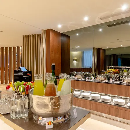 Turim Boulevard Hotel (Adults Only)-2