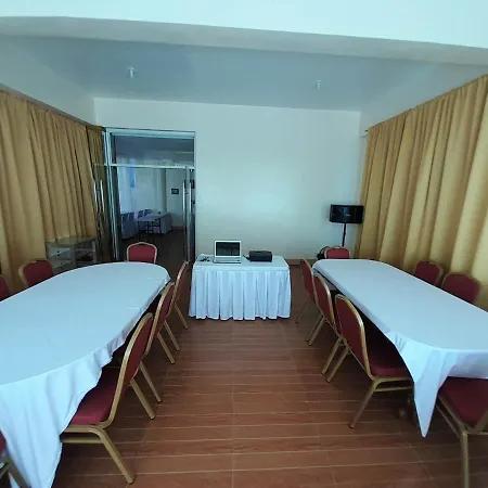 Maison De Gloria-2