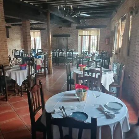 Hotel Restaurante Doña Elvira-2