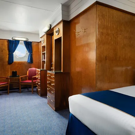 The Queen Mary-3