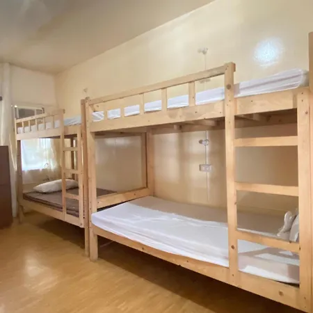 Coron Town Traveller'S Dormitory-3