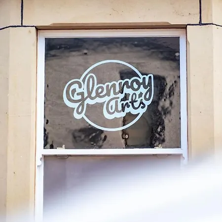 Glenroy Arts Gallery Meets Living Space-2