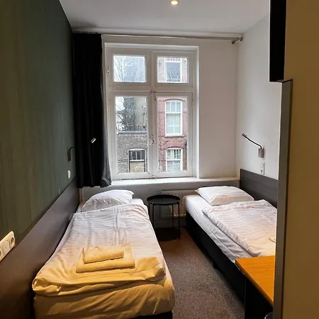 Budget Trianon Hotel-2