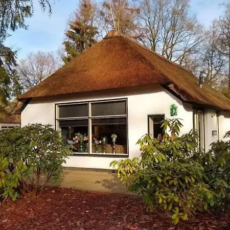 Bungalow De Schuilevink - 8p MIVA-3