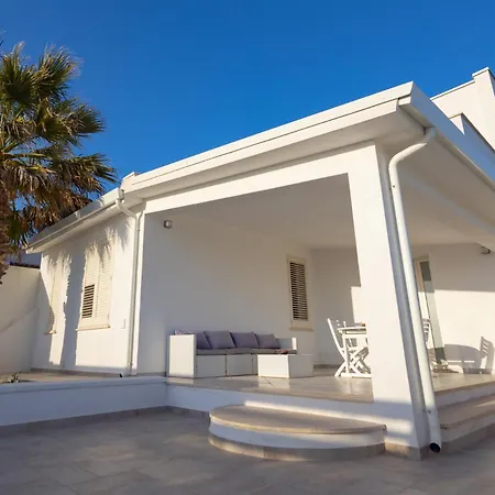 Villa Al Mare Guest House-2