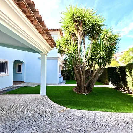 Casa Beloura Between The Sea And The Mountains-3