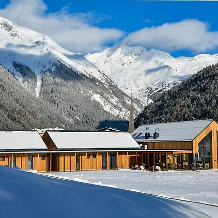 HOCHoben Chalets&Mobilhomes-2