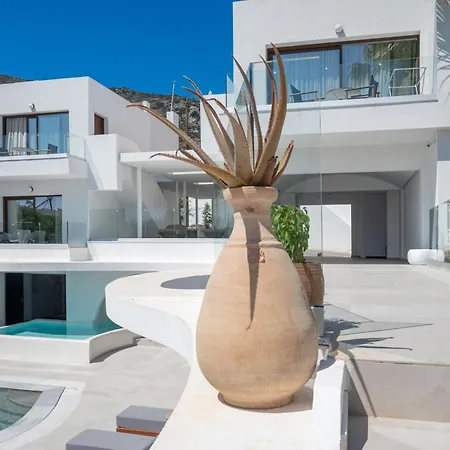 Mika Villas&Suites-3