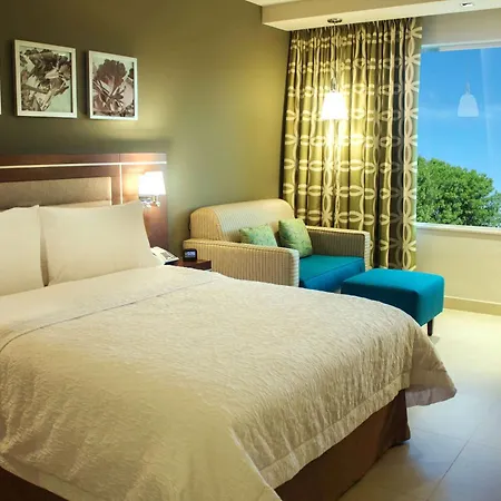 Hampton Inn By Hilton Merida-2