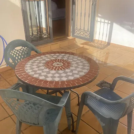 Apartamentos María Del Carmen-2