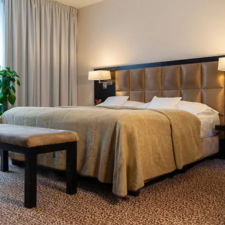 Hotel Avance-2