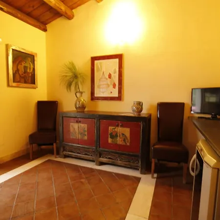 Villa Dei Papiri Fonte Ciane-3