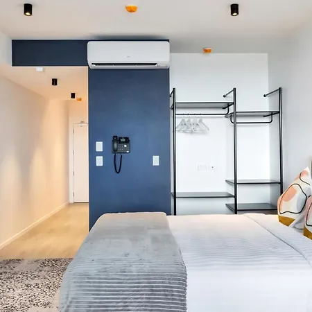 Roomie Apartment Hotel-2