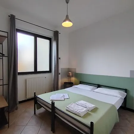 Lake Como Beach Hostel-3