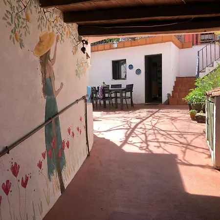 House Of The Three Marias-3