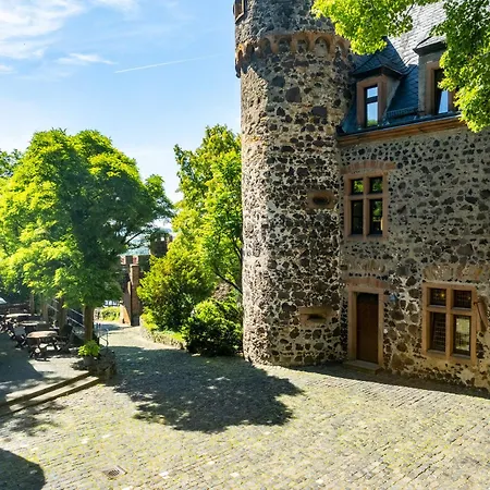 Hotel Burg Staufenberg-3
