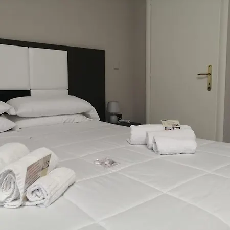 Hotel Siros-3
