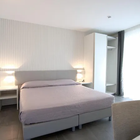 Hotel Paris-3