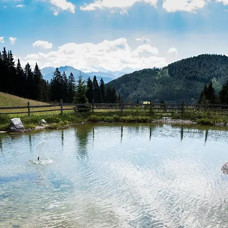 Waldrast Natur Resort-2