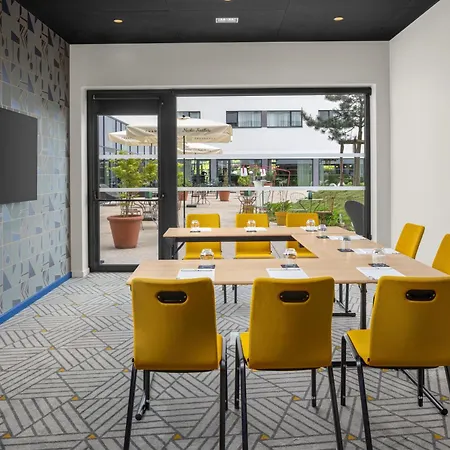Hyatt Place Paris Charles De Gaulle Airport-2